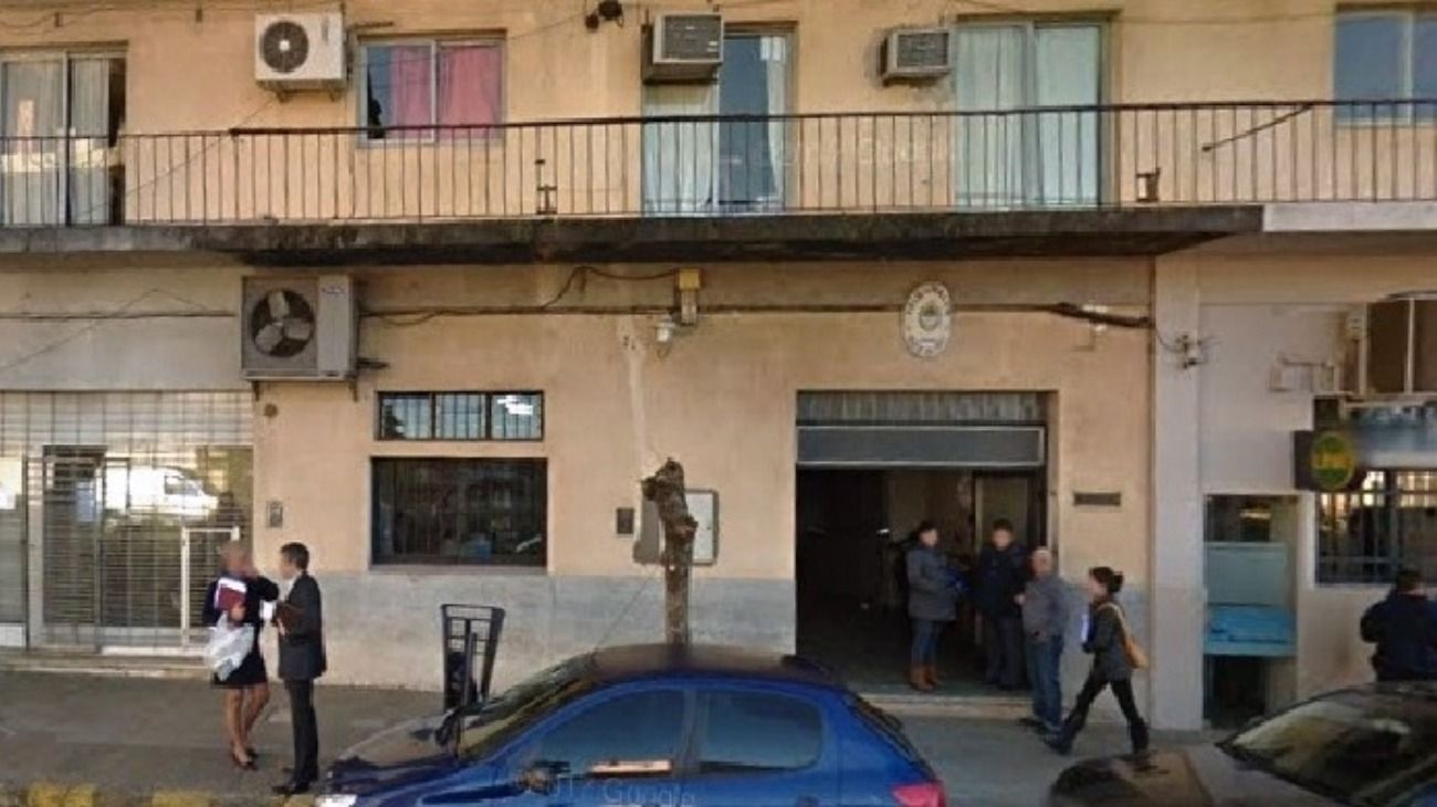 Embarazó a una nena de 11 años y lo absolvieron por hacerse cargo del bebé