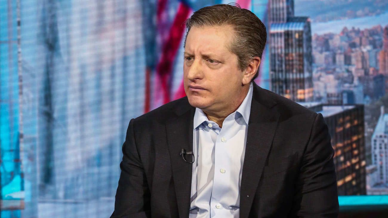 El inversor "Big Short" Steve Eisman dice que hay que tener acciones de grandes tecnológicas