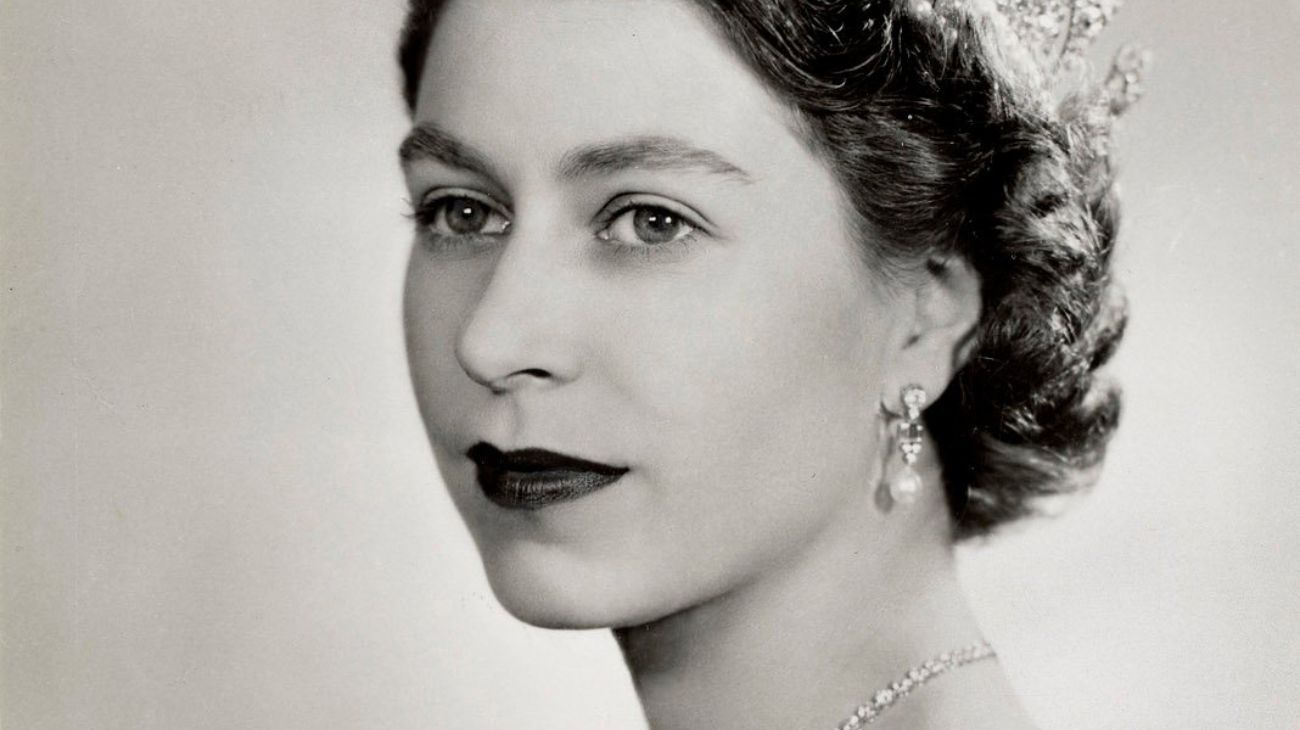 Hace 70 años y 7 meses, Isabel II se durmió siendo princesa y despertó siendo reina