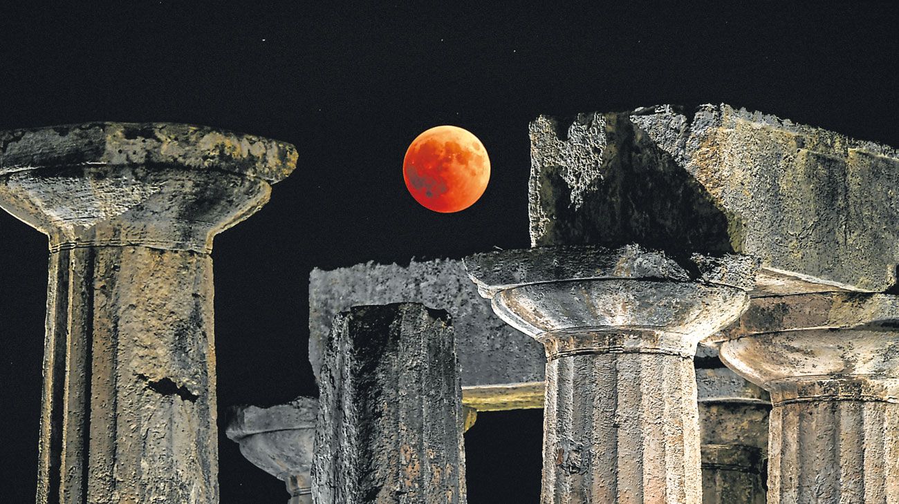 Furor por el eclipse lunar más largo del siglo