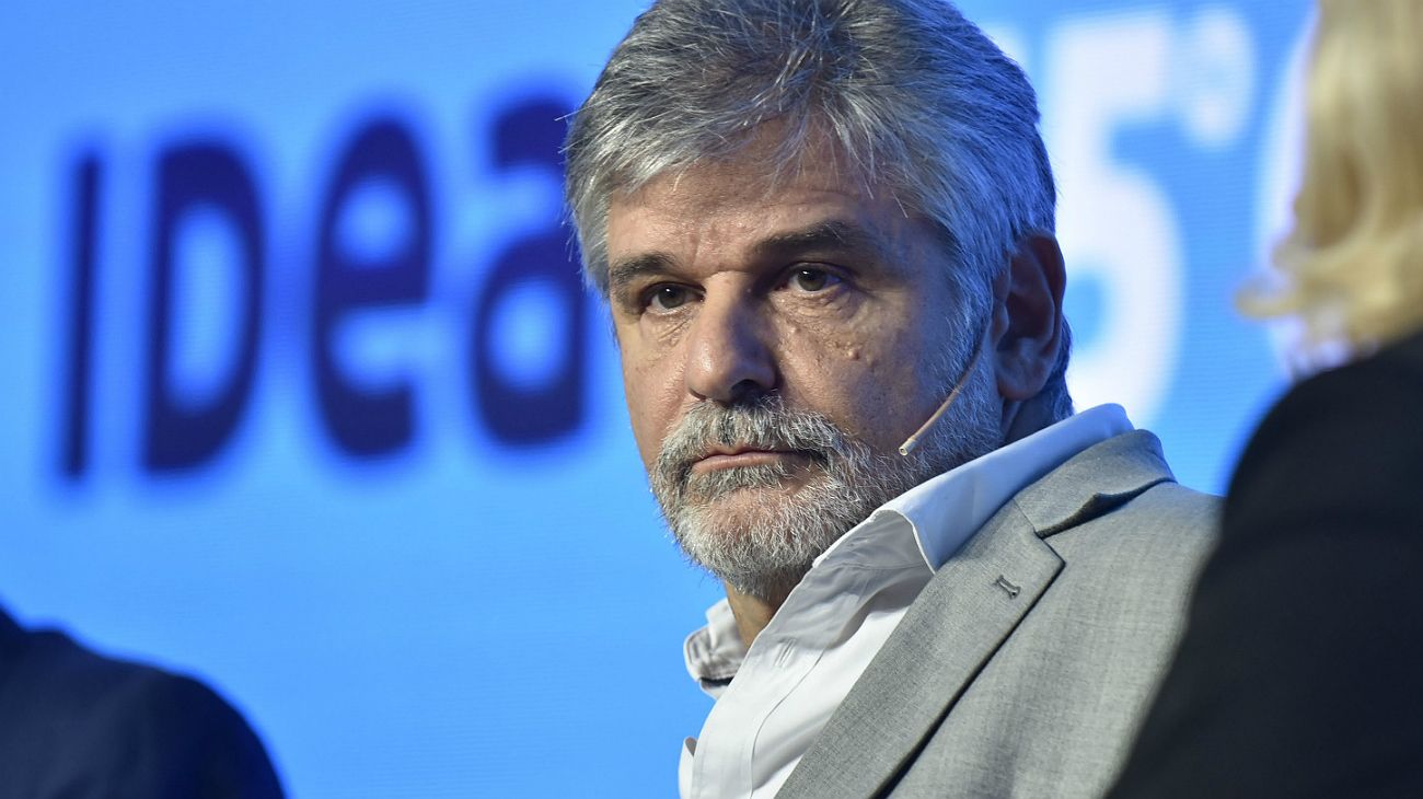 Filmus: "Argentina no necesita normativas para aclarar que las Malvinas son argentinas"