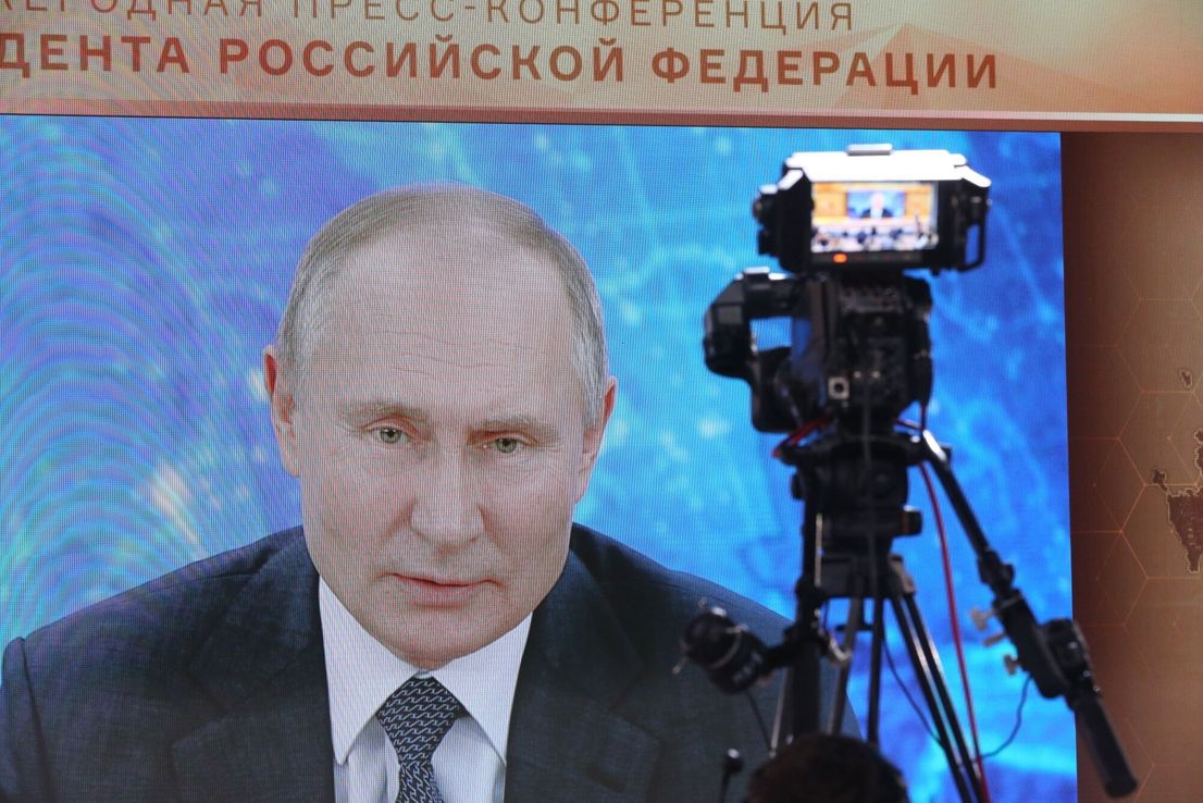 Putin pidió al banco central ruso que controle la salida de capitales