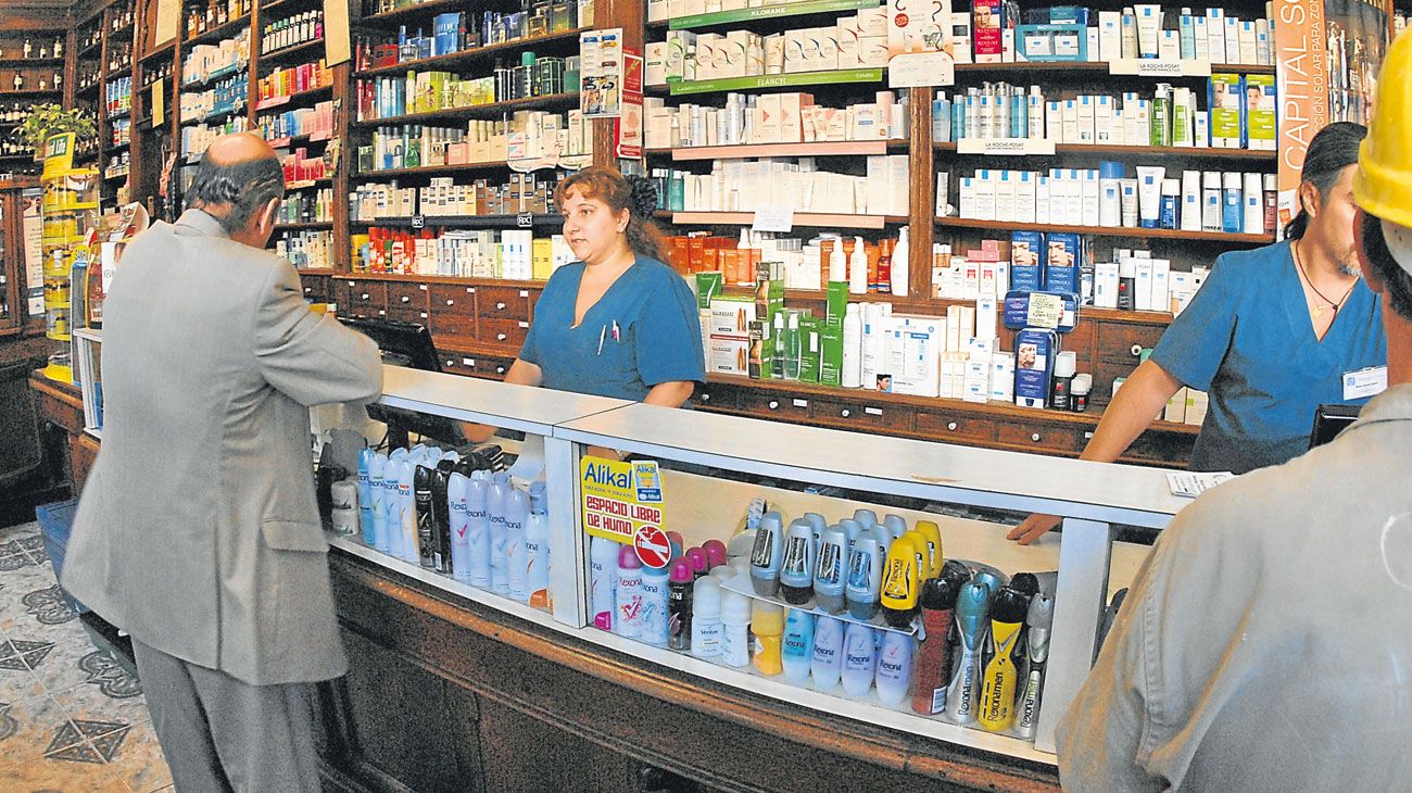 Menos venta de medicamentos anticipa una suba de la pobreza