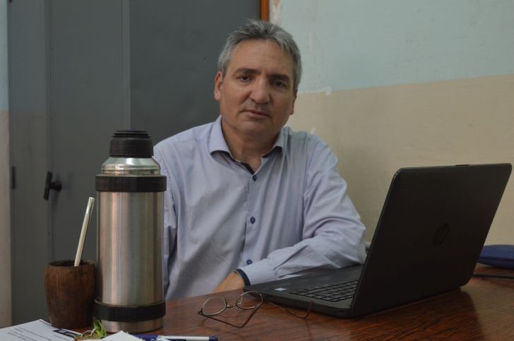 “La tarea es efímera, en poco tiempo no llegamos al alma del chico”