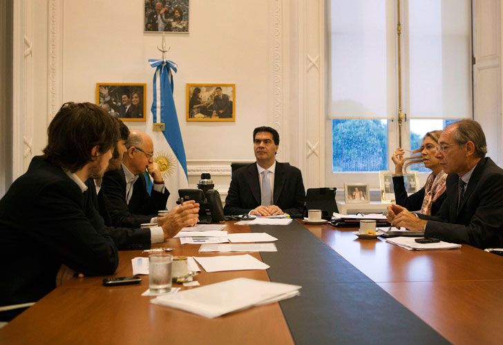 Capitanich, molesto por el peso de La Cámpora en sus decisiones