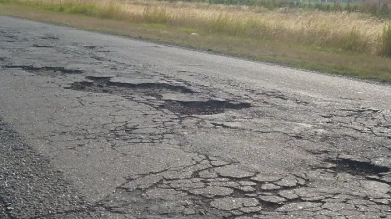 "El agro aporta $200.000 millones anuales en tasas viales, pero los caminos rurales están destruidos"