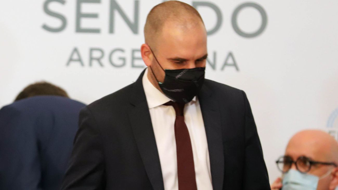 ¿Qué dijeron los medios del mundo sobre la renuncia de Guzmán y los cambios en Economía?