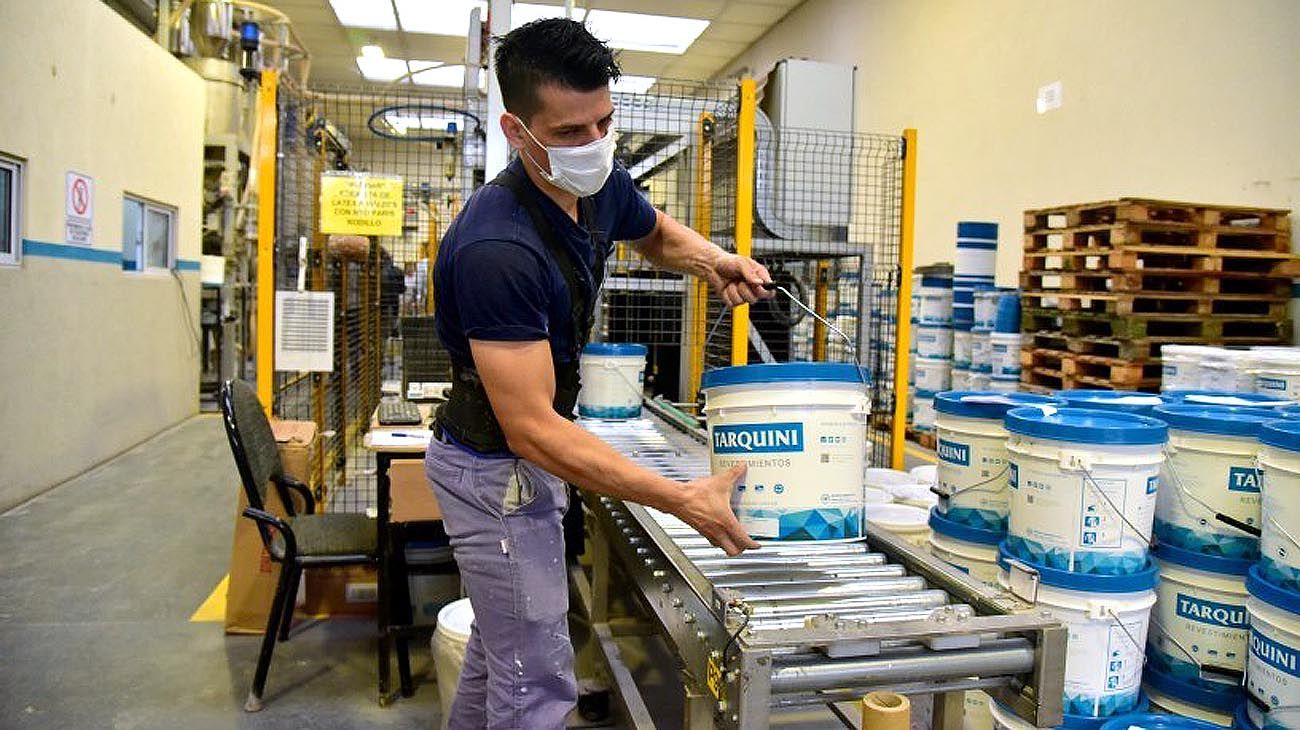 Pyme nacional desarrolla una pintura contra el virus SARS-CoV2.