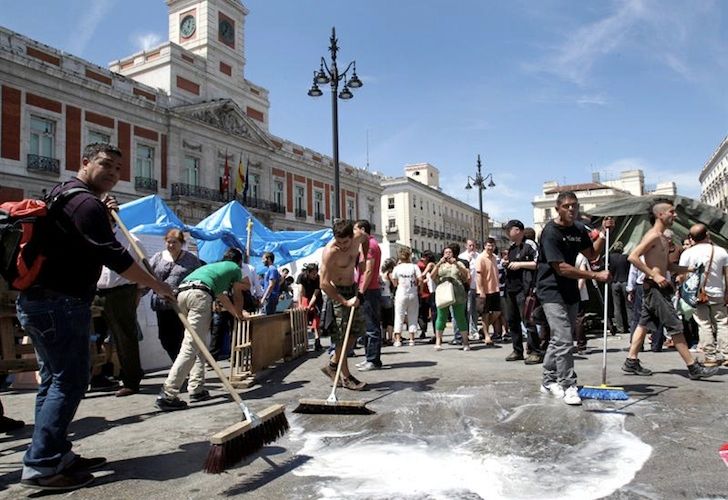 Un "indignado" menos