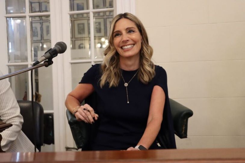 Evelyn Karsten desafía la motosierra de Milei: “La obra pública tiene que continuar”