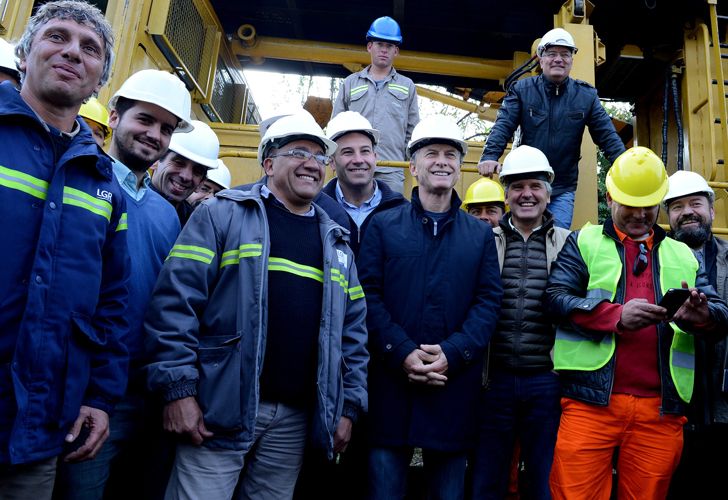 Proponen sacar por decreto nuevas reglas para la obra pública