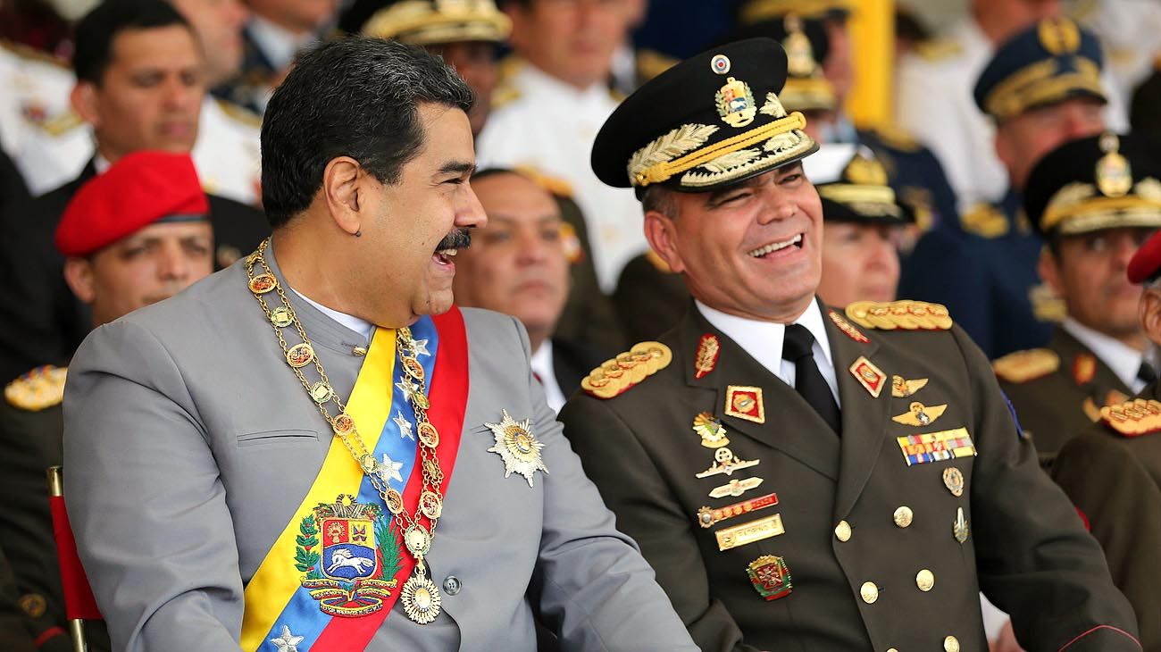 Padrino López, el militar más poderoso que apoya a Maduro