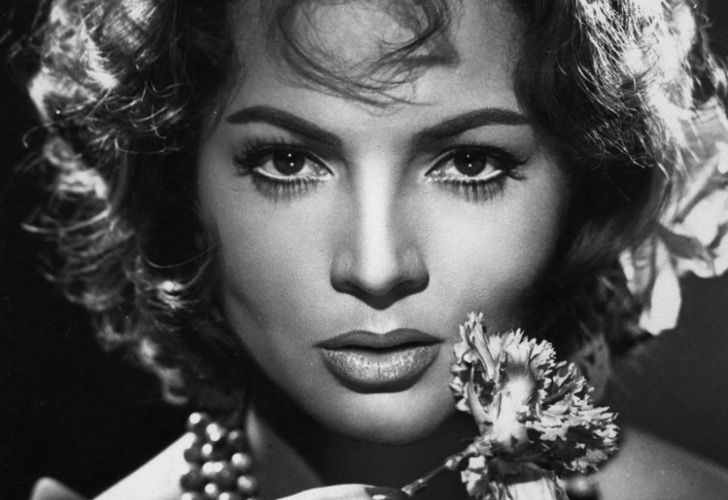 Sara Montiel, una ex diva de Hollywood que tiene que vender su casa por Internet