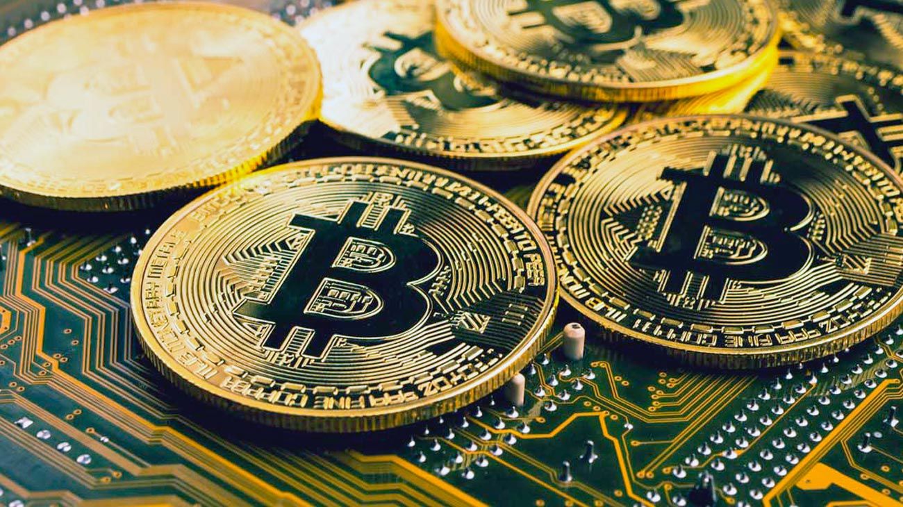 Bitcoin retrocede 9% en una semana por la guerra de Trump con China