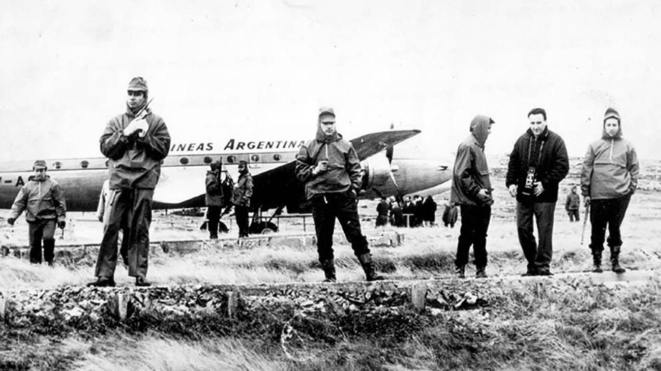 Rumbo Uno-cero-cinco. Malvinas