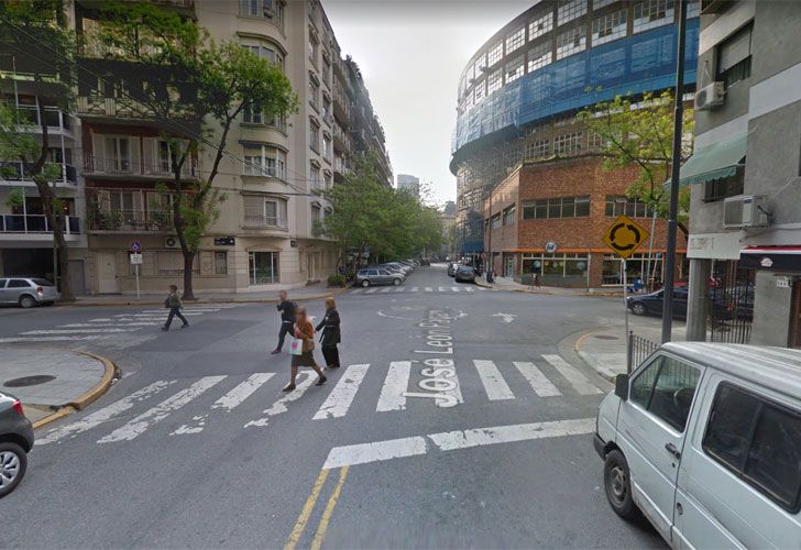 Una grúa se llevó un auto con un chico adentro