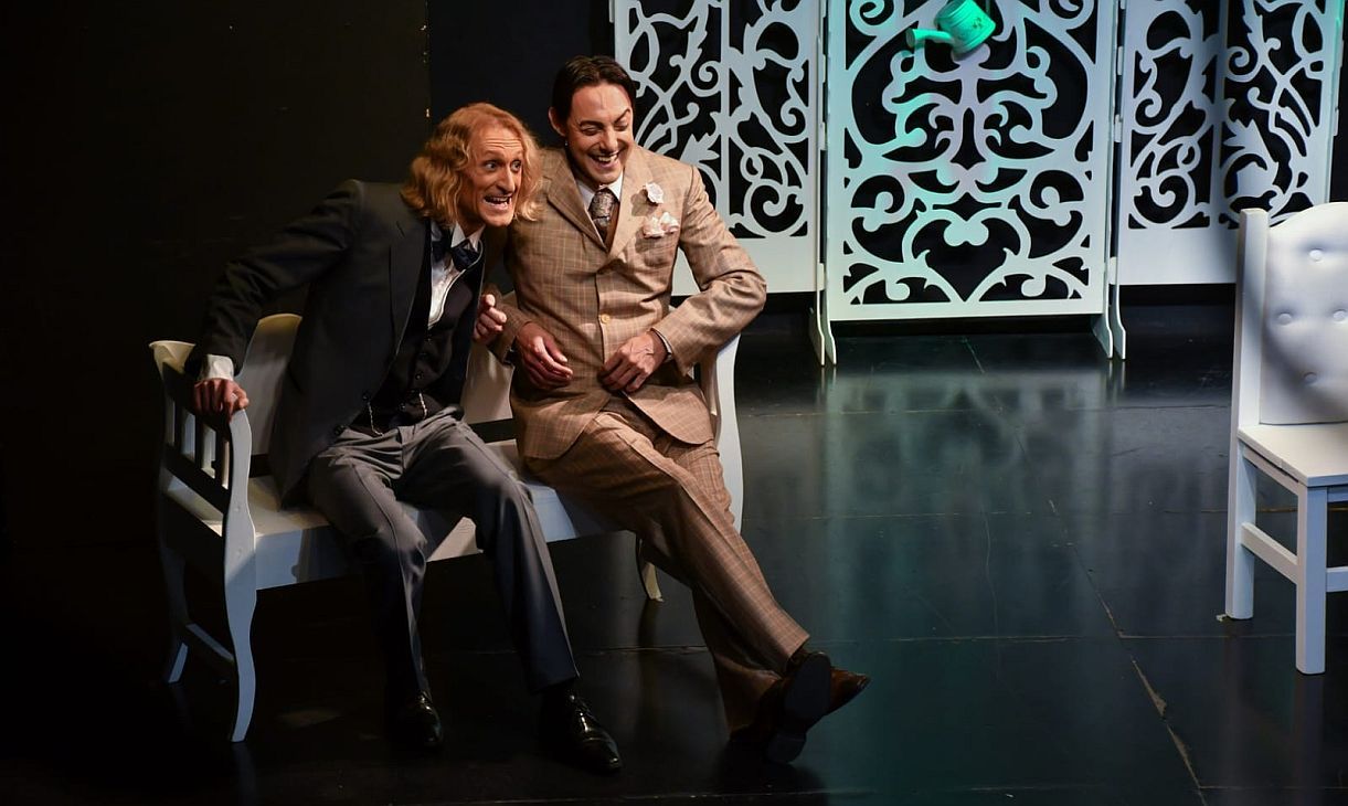 El teatro revive la divertida obra cumbre de Oscar Wilde
