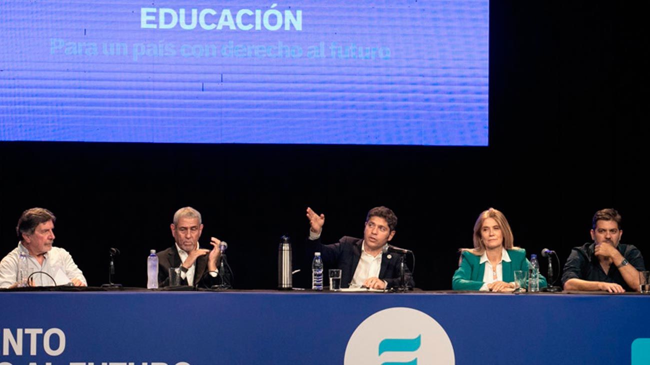 Kicillof toma el control del PJ PBA con gestos de una tregua
