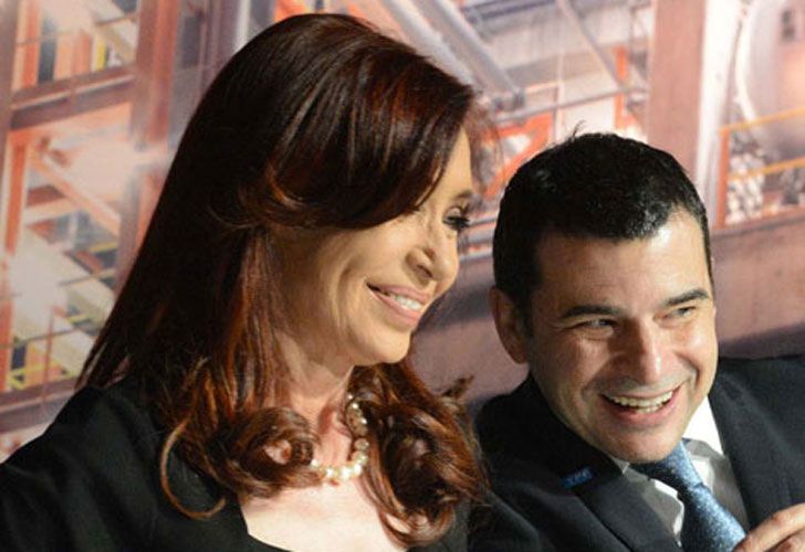 Analizan si Galuccio debe presentar su declaración jurada