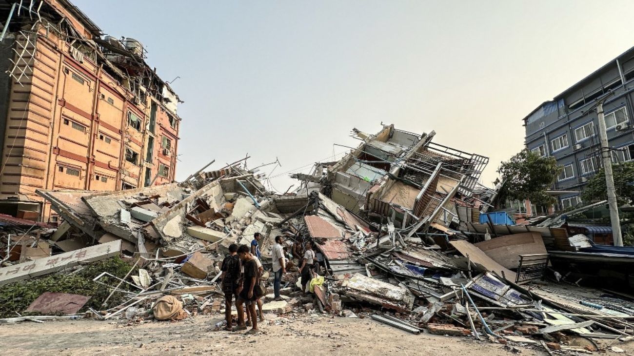 Terremoto en Myanmar y Tailandia: Al menos 150 muertos y cientos de desaparecidos