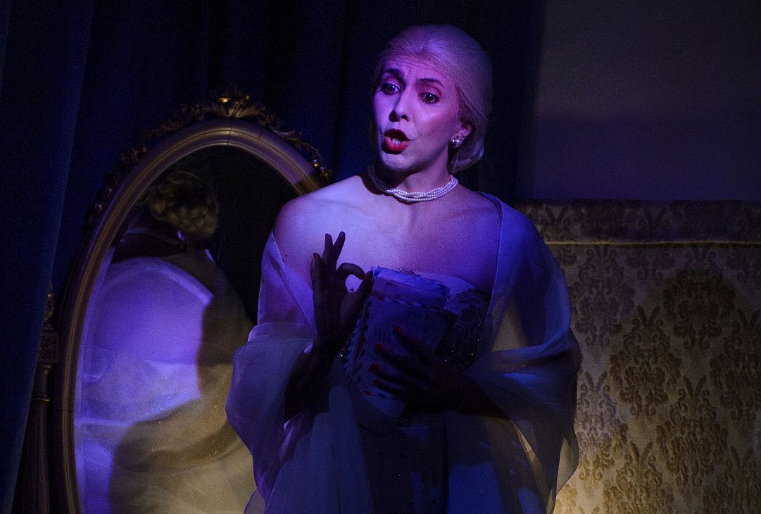 "Evita Experience es un encuentro íntimo con ella", explica su protagonista Flora Ferrari