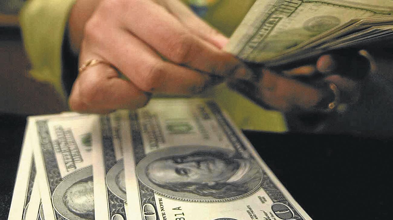 No se venden dólares: bancos, Anses y el Central se reparten culpas