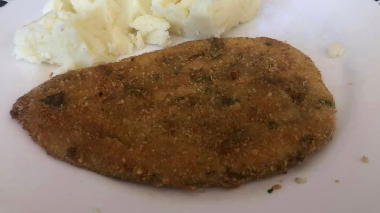 Un intendente del PJ propone comer milanesas de berenjenas para que baje el precio de la carne