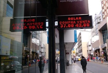Estabilizar el dólar y evitar nuevo retraso cambiario