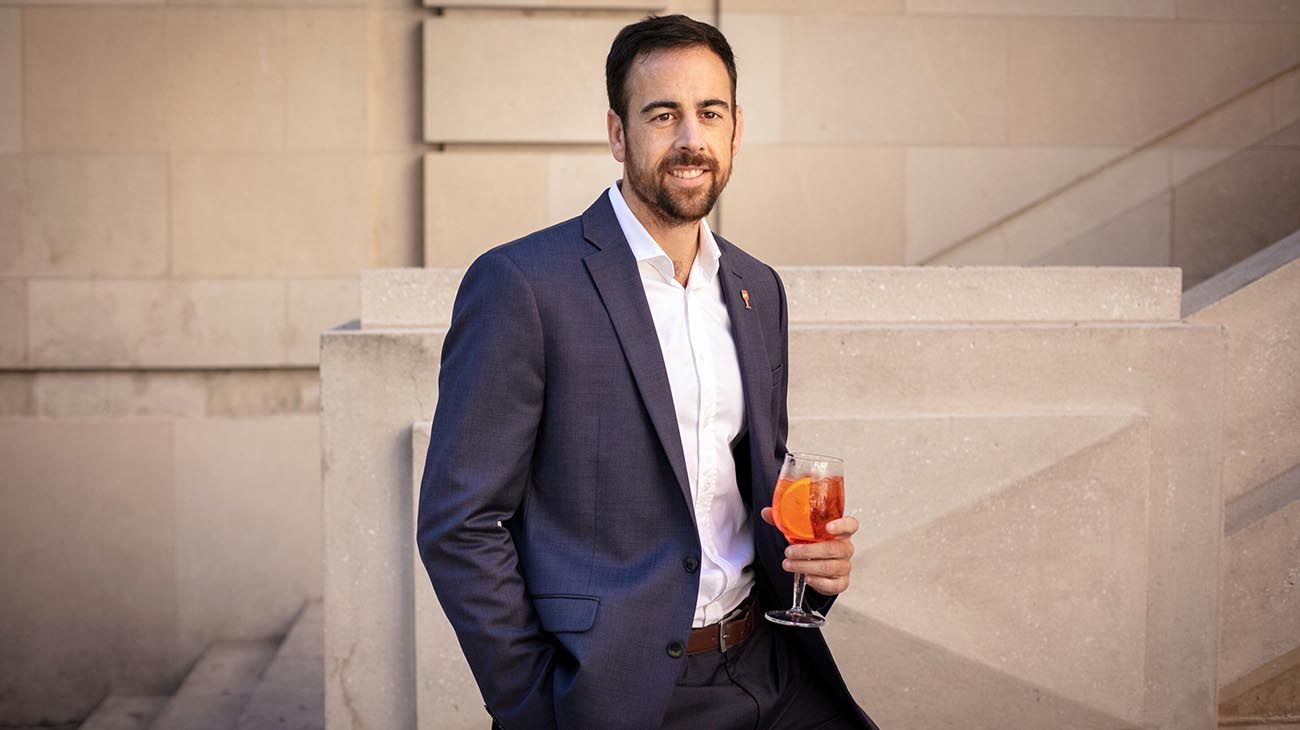 Vilcinskas de Campari cuenta como el mundo de los aperitivos rejuvenece con los millenials