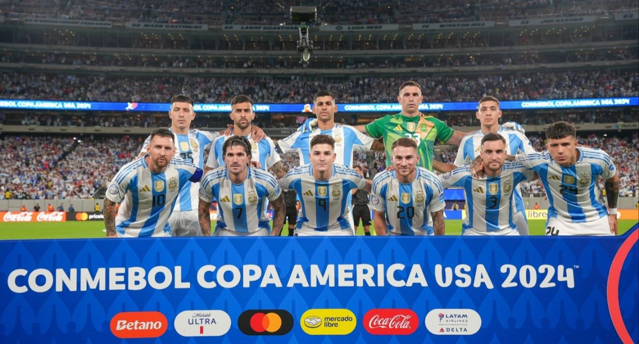 Argentina superó a un cerradísimo Chile con paciencia, buen juego y casi sin errores