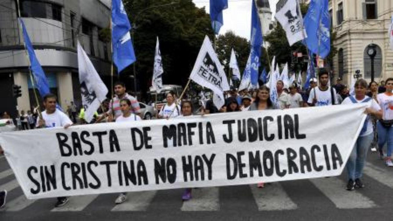 El kirchnerismo duro vuelve a marchar a Tribunales