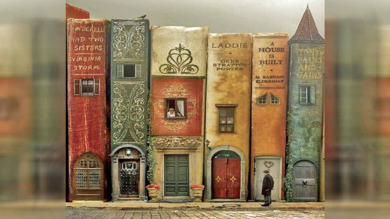 Los libros adentro