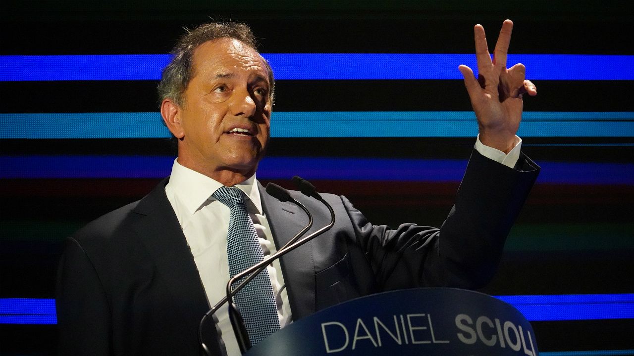 Desmienten desde el entorno de Roberto Lavagna un lugar para Daniel Scioli en sus listas