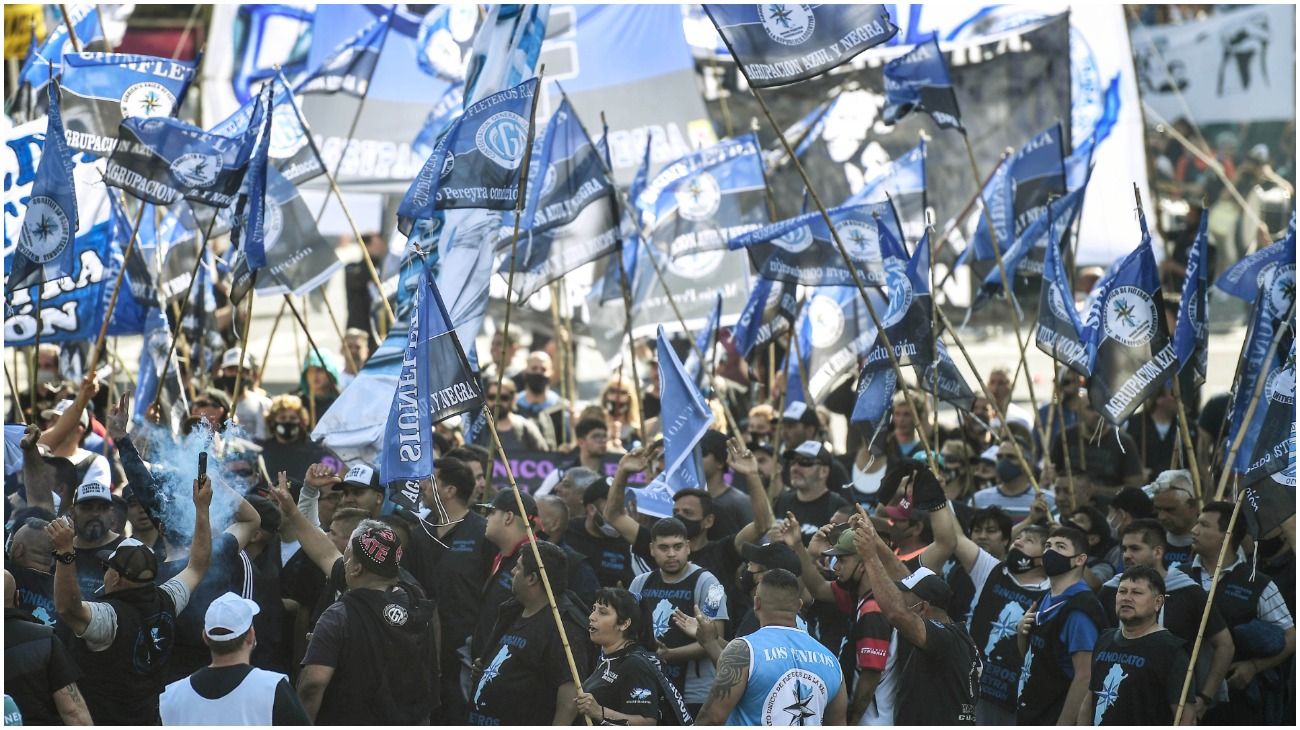 Amplía convocatoria de la CGT en el Día de la Lealtad