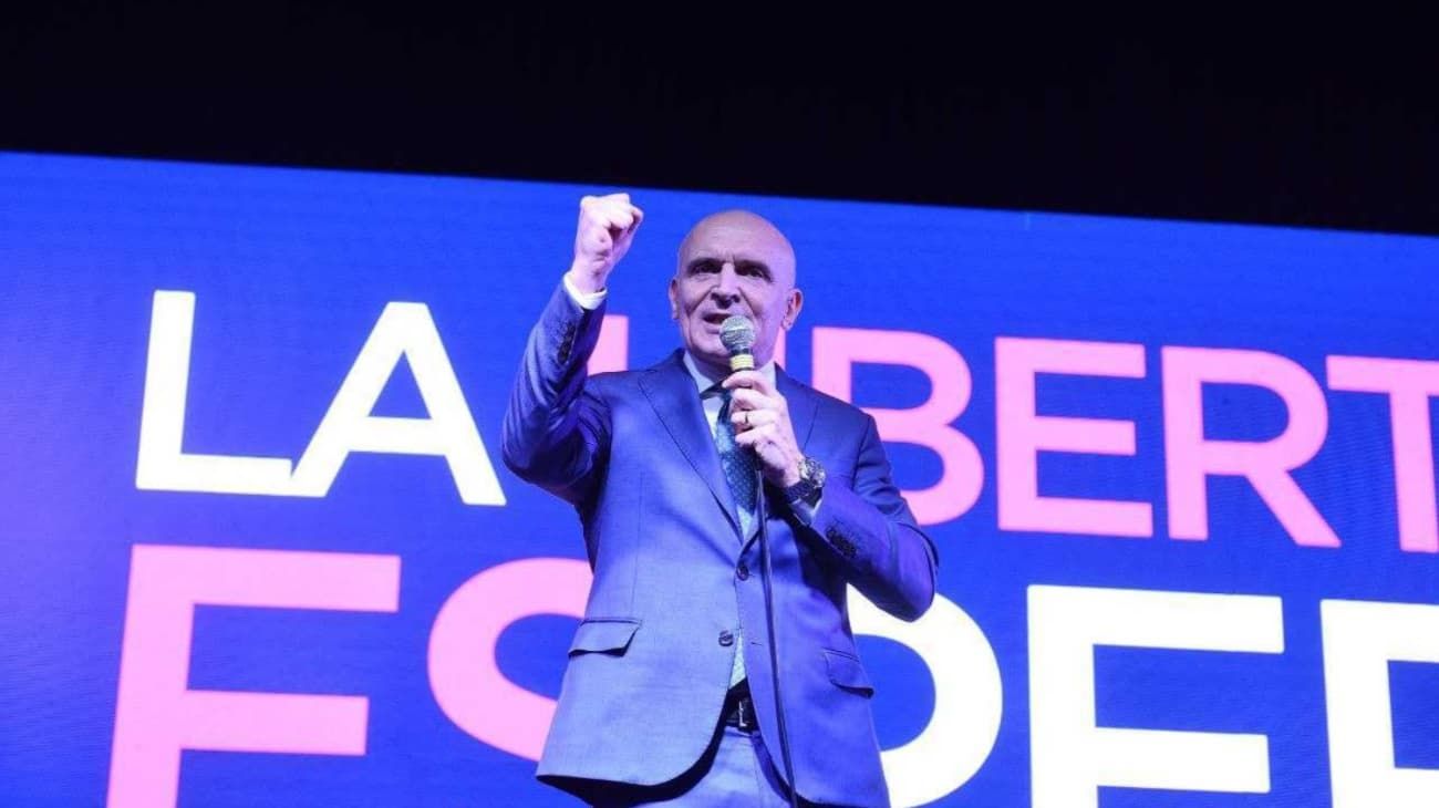 Espert lanzó su precandidatura presidencial para competir dentro de JxC