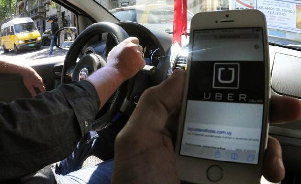 Condenan a chofer de Uber a prisión e inhabilitación para manejar