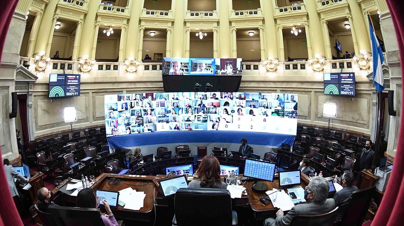 El Senado aprobó la reestructuración de la deuda bajo ley argentina