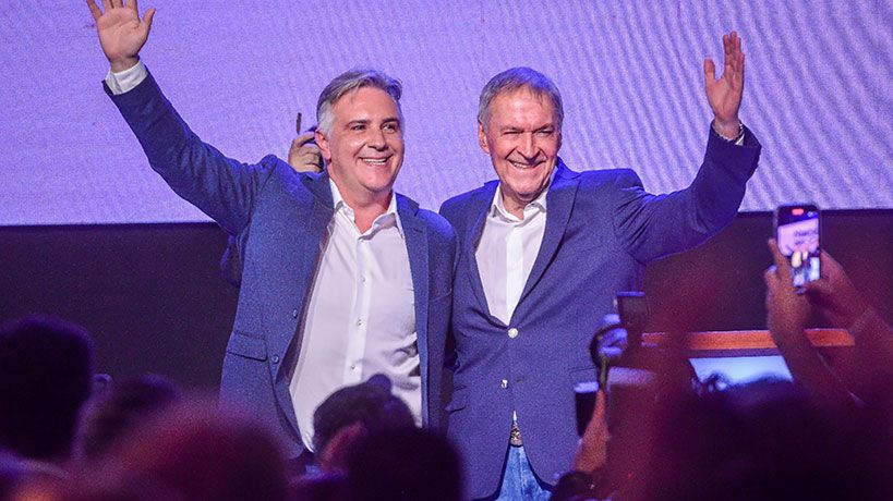 En medio de la turbulencia, el peronismo cordobés intenta reconfigurarse