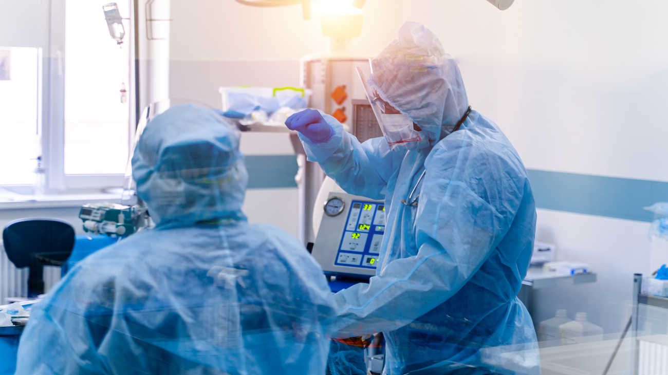 La OMS en alerta por brotes de neumonía no diagnosticada en China que afecta a los niños