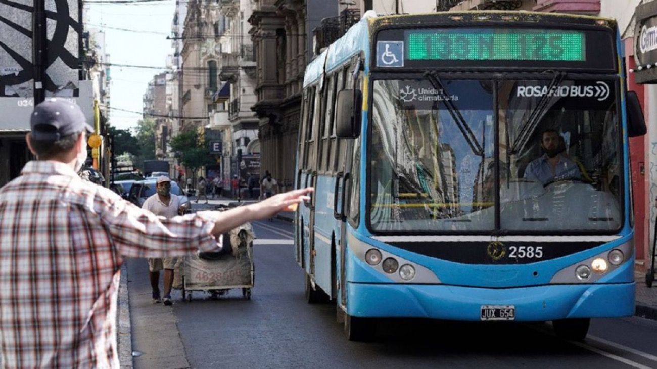 Las empresas de colectivos del Interior del país amenazan con un paro en Navidad