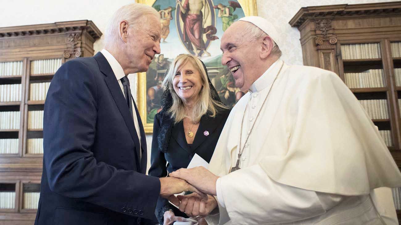 Biden se reunió con Francisco: “Me dijo que soy un buen católico”