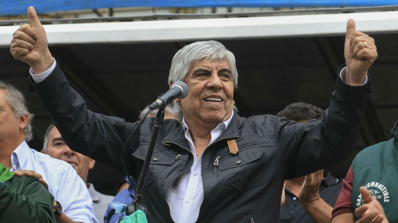 Hugo Moyano criticó el paro de transporte del 1 de mayo: "Es poco serio"