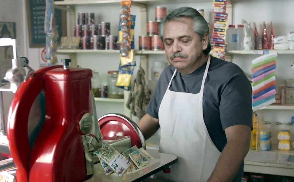 Se escribe Gobierno Popular, se pronuncia "la despensa de Alberto"