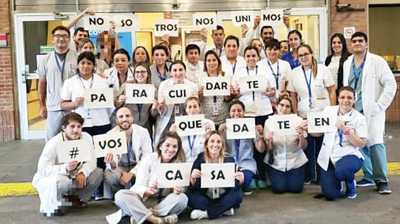 Médicos en la primera línea contra el Covid-19 piden: "Quedate en casa"