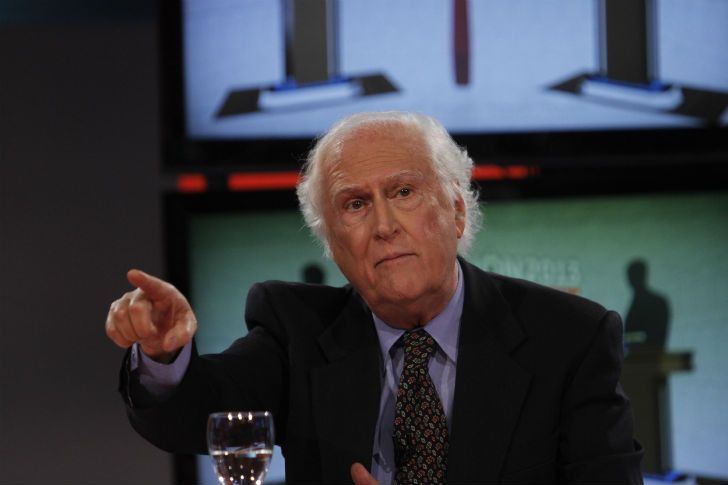 Solanas le contestó a Víctor Heredia: "Que siga cantando"