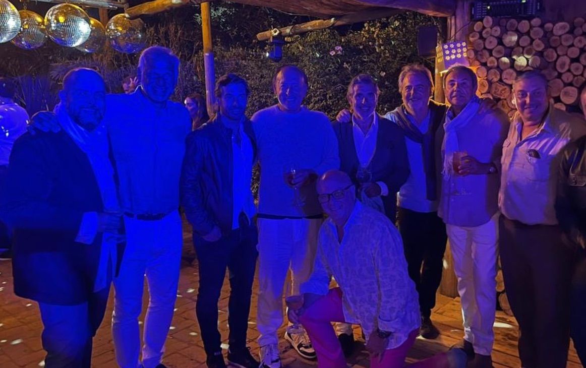 Qué hace "el círculo rojo" en el agitado verano de Punta del Este