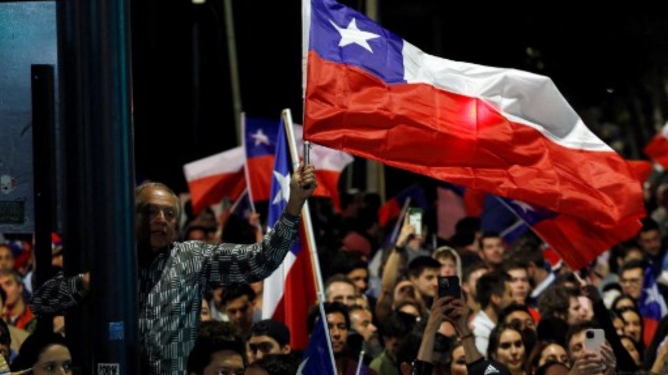 IPC de Chile supera el 14% luego del alza de tasa mayor a lo esperado