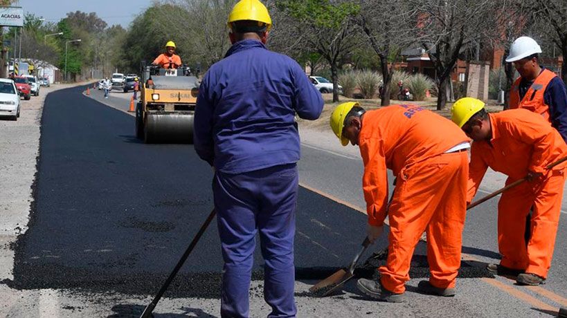 Obras viales más verdes: Córdoba comenzó a implementar bioasfalto en proyectos de menor escala