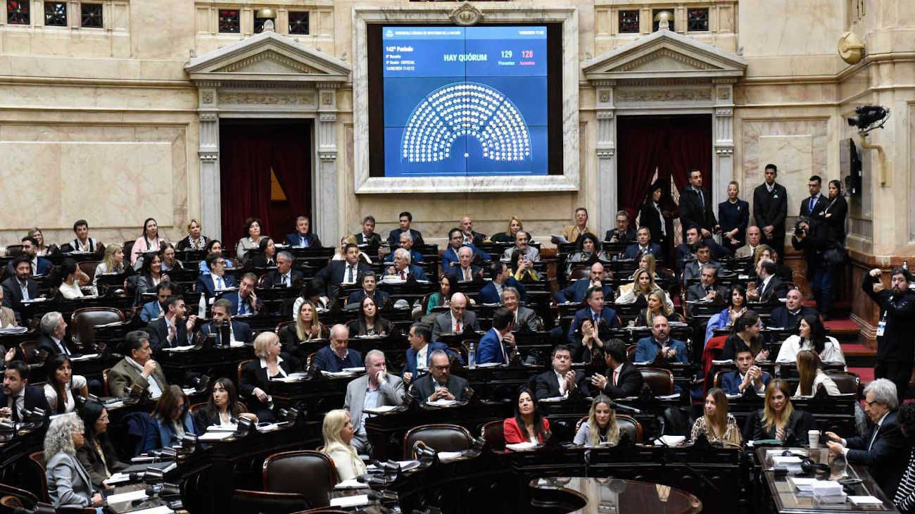 Media sanción para el proyecto de educación como servicio esencial: cómo votaron los diputados cordobeses