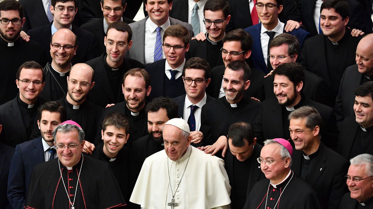 La cumbre 'anti abuso' del papa Francisco es una hipocresía